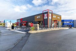 KFC de Marsac sur l'Isle photographié avant son ouverture par Jean-Luc Renouil, photographe et pilote de drone en Dordogne.